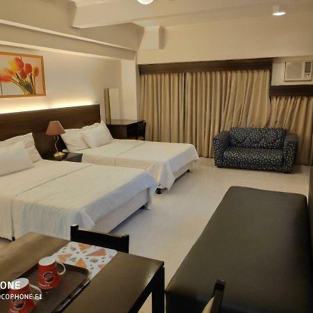 Tagaytay Staycation By Naya And Darla W Free Swimming Pool, Wifi & Netflix Tagaytay City Exteriér fotografie