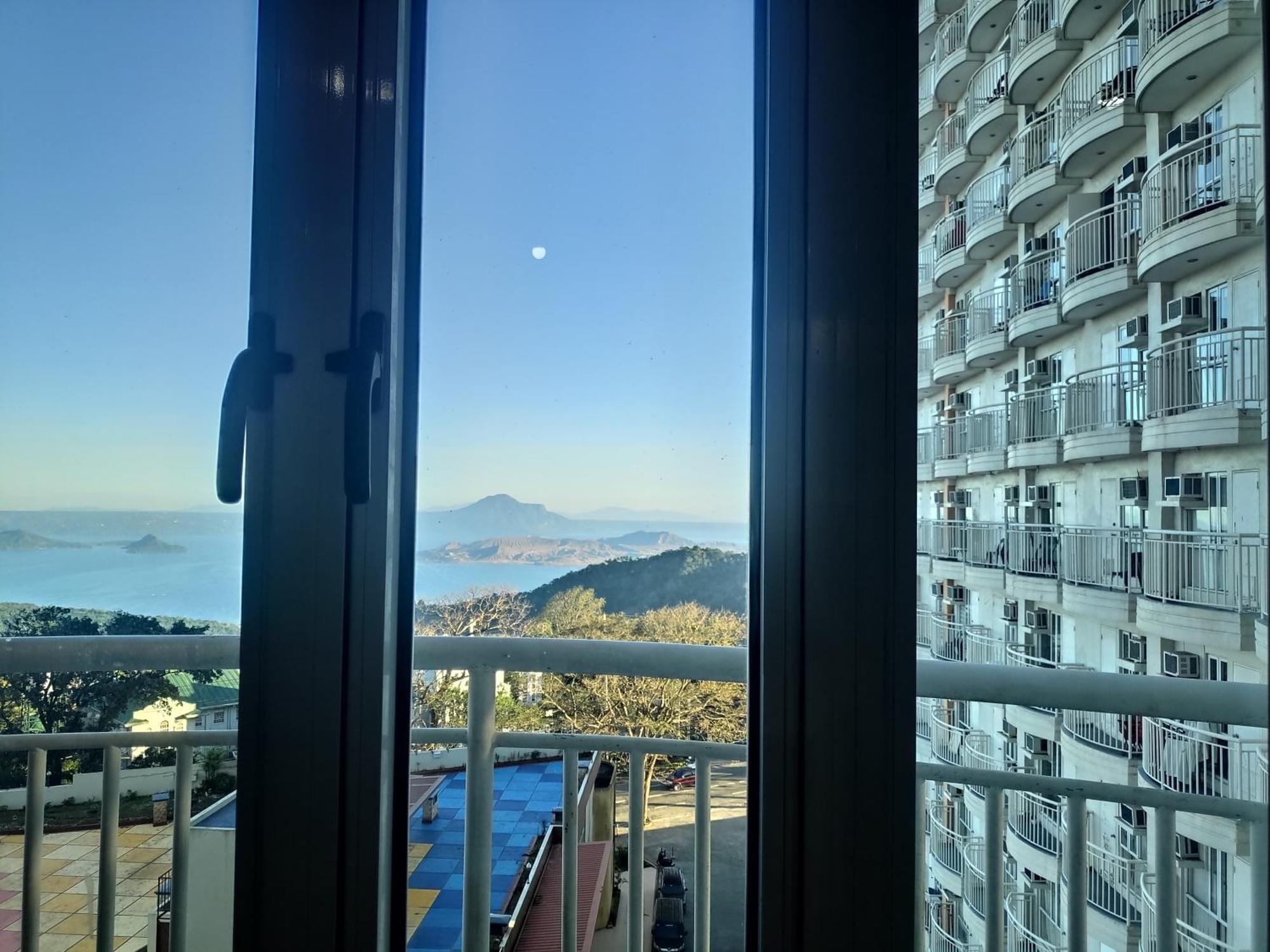 Tagaytay Staycation By Naya And Darla W Free Swimming Pool, Wifi & Netflix Tagaytay City Exteriér fotografie