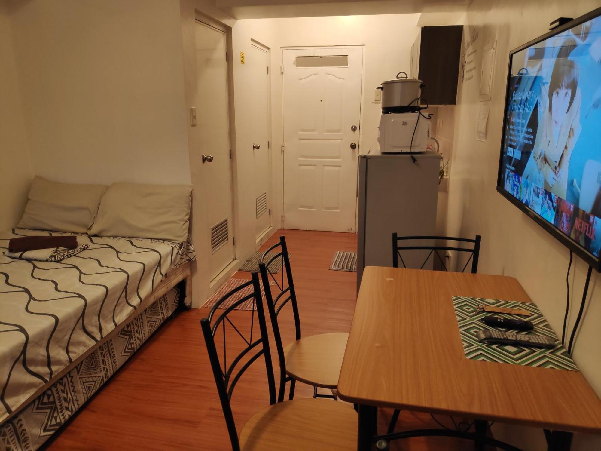 Tagaytay Staycation By Naya And Darla W Free Swimming Pool, Wifi & Netflix Tagaytay City Exteriér fotografie