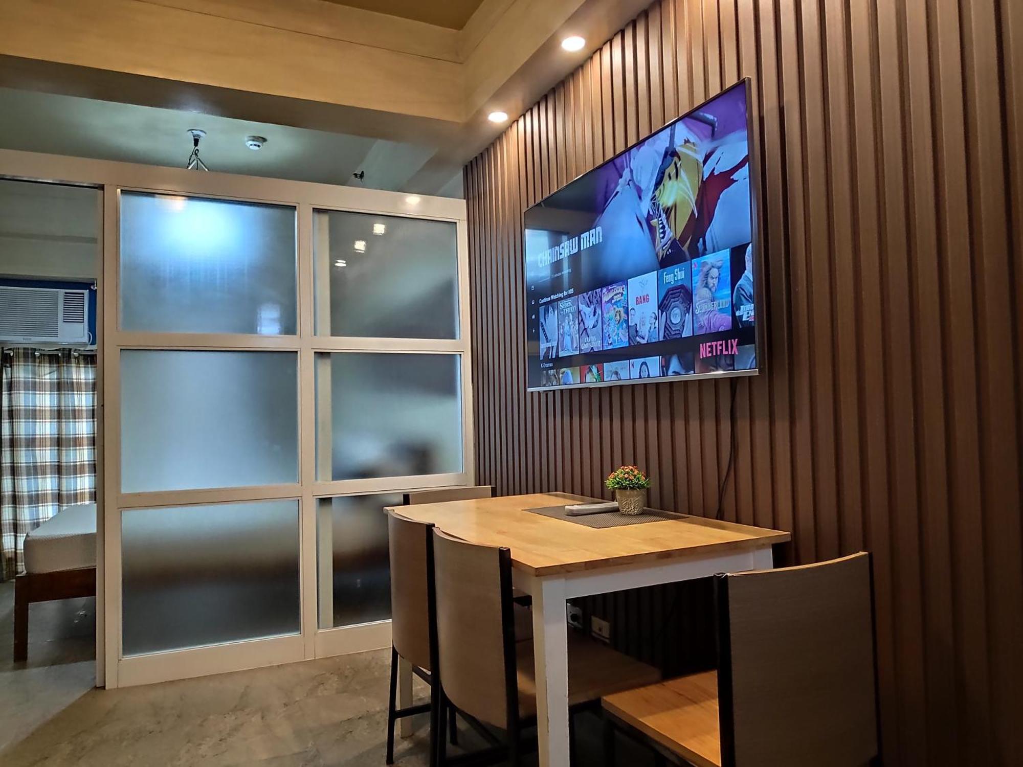 Tagaytay Staycation By Naya And Darla W Free Swimming Pool, Wifi & Netflix Tagaytay City Exteriér fotografie